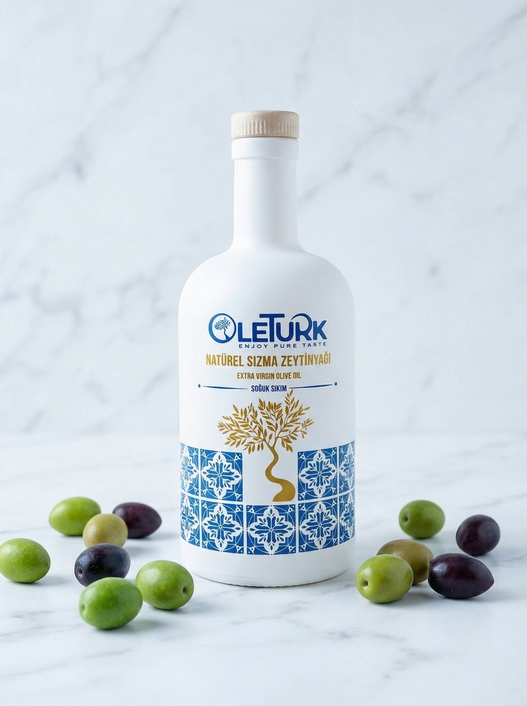 natürel sızma zeytinyağı 500ml cam şişe zeytinler ile OleTurk